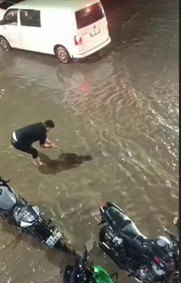 Batman’da sağanak hayatı olumsuz etkiledi