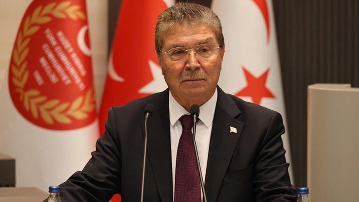 KKTC Başbakanı Üstel: Kıbrıs Türk halkı tehditlerle haklarından vazgeçirilemez