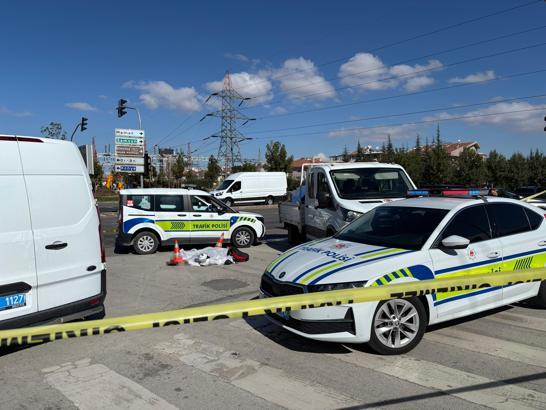 Ankara'da otomobilin çarptığı motosikletin sürücüsü hayatını kaybetti