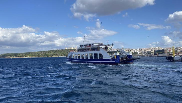 Gökçeada feribot seferleri iptal edildi