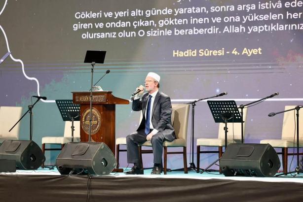 Mersin'de 'Naat Güldestesi' gönüllüleri buluşturdu