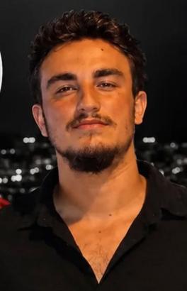 Kamyonet ile çarpışan motosikletin sürücüsü öldü