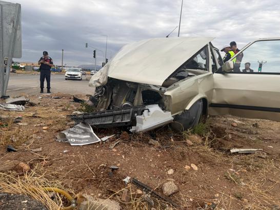 Adıyaman'da otomobiller çarpıştı; 5 yaralı