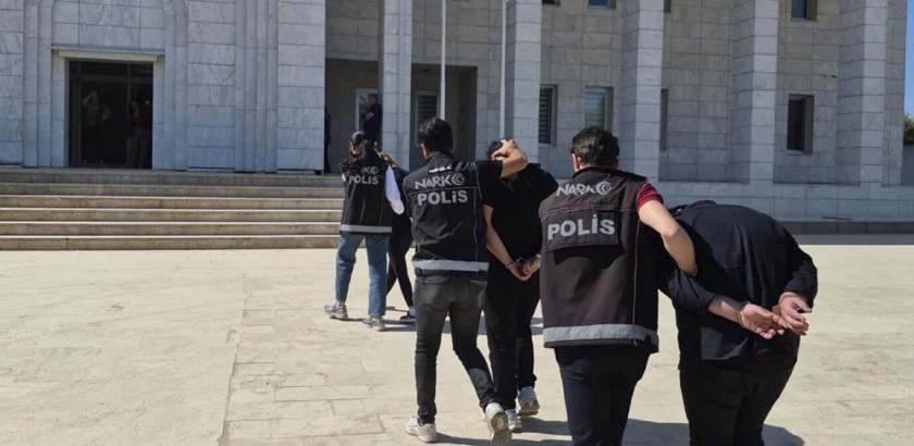 Muğla'nın iki ilçesinde uyuşturucu operasyonu: 3 tutuklama