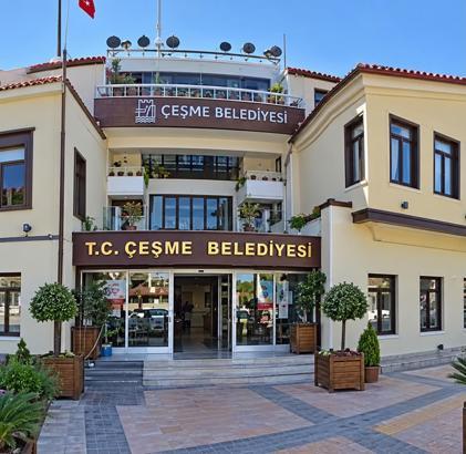 Çeşme Belediyesi’ne operasyon
