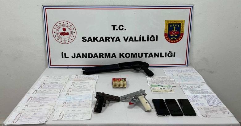 Sakarya’da tefecilik operasyonunda 3 gözaltı