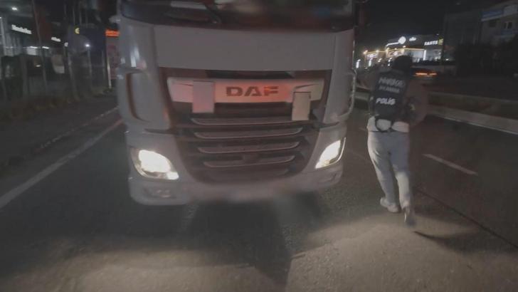Bulgaristan’dan Türkiye’ye giriş yapan TIR'da 84 kilogram uyuşturucu ele geçirildi