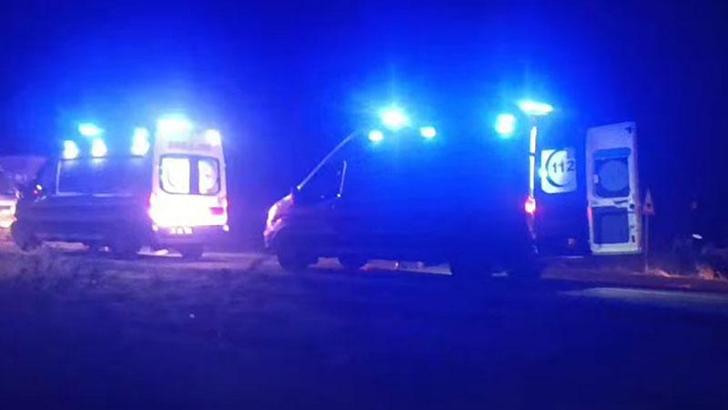 Kayseri’de iş makinesi ile 2 işçi servisi çarpıştı: 1 ölü, 15 yaralı