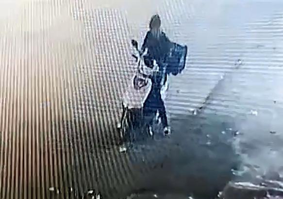 Çaldığı motosikletle dolaşırken yakalandı