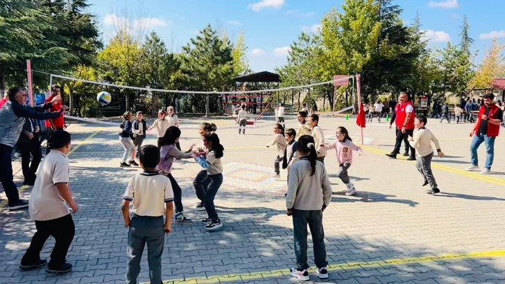 Çocuklar doyasıya eğlendi