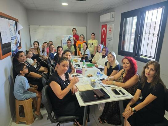 Kadın girişimciler hayallerini gerçeğe dönüştürmek için eğitim aldı