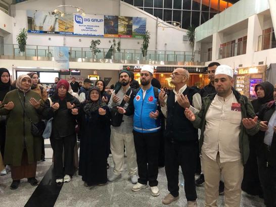 Özel gereksinimli Ahmet'in umre hayali gerçek oldu