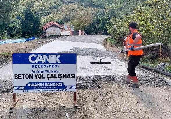 Başkan Sandıkçı: Ulaşım ağımızı açtığımız yeni yollarla güçlendiriyoruz