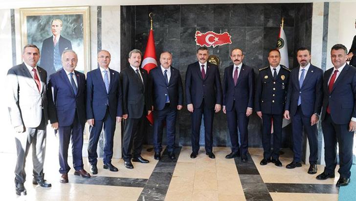 İçişleri Bakanı Çiftçi, 19 Mayıs Polis Meslek Yüksekokulu ziyaret etti