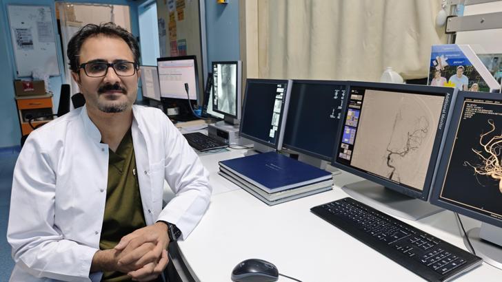 Van'da beyin damar yumağı ameliyatsız tedavi edildi