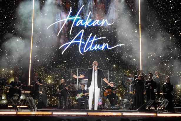 Diyarbakır Kültür Yolu Festivali'nde konserler Hakan Altun ile başladı