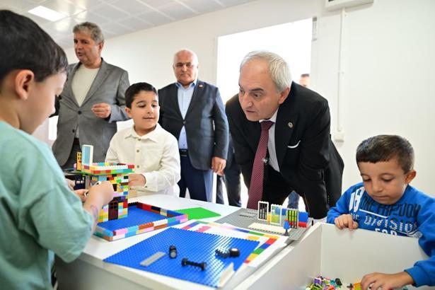 Mavi Dünyası özel çocuklara umut oluyor