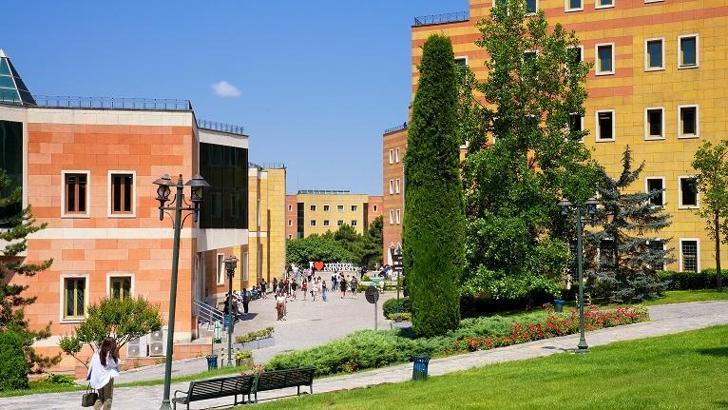 Yeditepe Üniversitesi’nden 12 akademisyen ‘Dünyanın En Etkili Bilim İnsanları’ listesinde