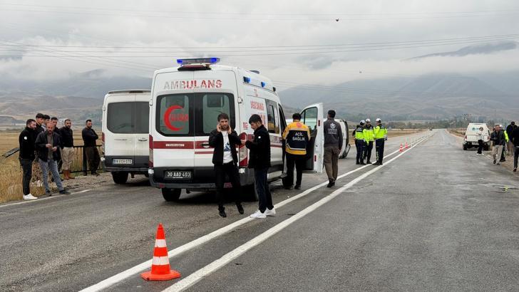 Öğrenci servisi devrildi; 12 yaralı