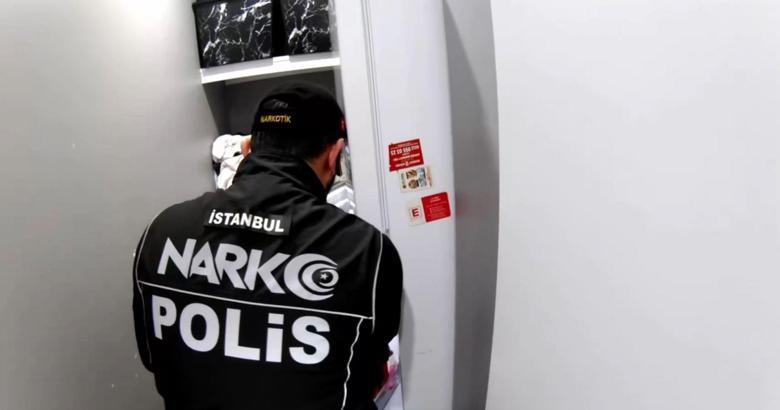 13 ilde uluslararası uyuşturucu şebekesine yönelik operasyon: 42 gözaltı