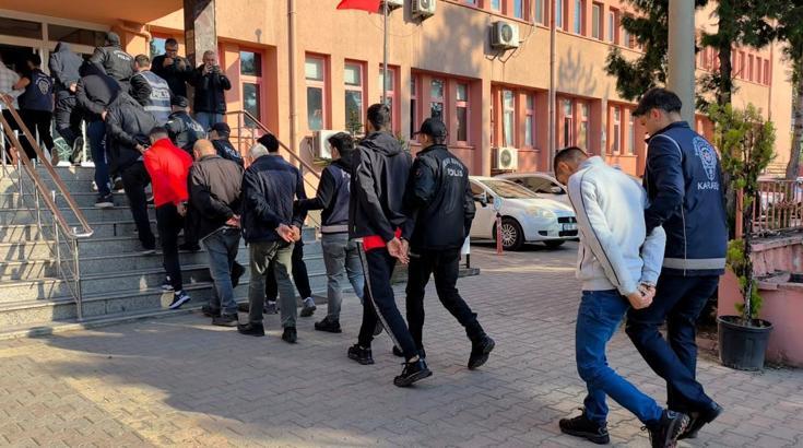 Karabük merkezli 15 ilde dolandırıcılık operasyonu: 26 tutuklama
