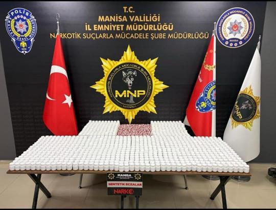 Manisa’da 57 bin sentetik ecza ele geçirildi; 2 tutuklama