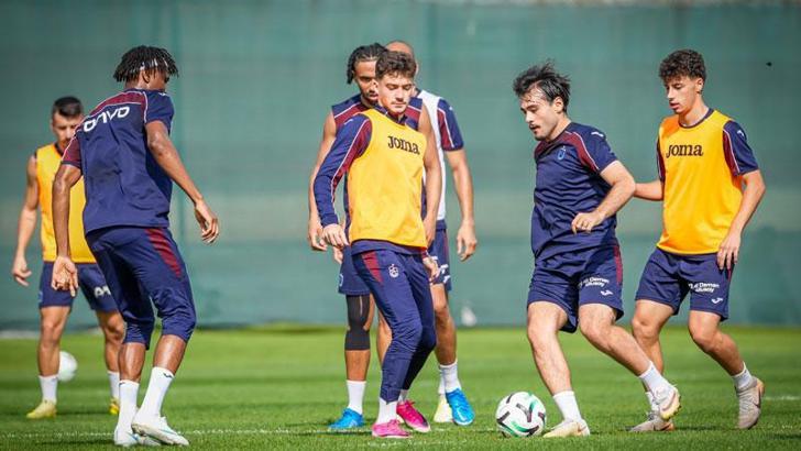 Trabzonspor, KuPS maçı için Tampere’ye gitti