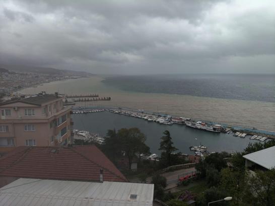 Bursa’da sağanak; dere taştı, mahsur kalanlar kurtarıldı (2)