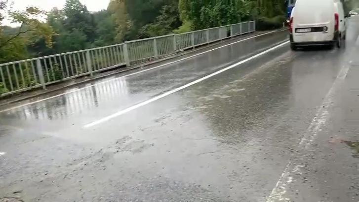 Sakarya'da sağanak; yollar ve sokaklar suyla kaplandı (4)