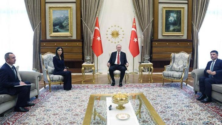 Cumhurbaşkanı Erdoğan, Özbekistan Cumhurbaşkanlığı İdaresi Başkanı Mirziyoyeva'yı kabul etti