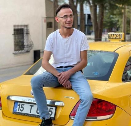 2 otomobil çarpıştı: 1 ölü (2)