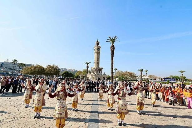 İzmir'de Cumhuriyet coşkusu 16 Ekim'de başlayacak