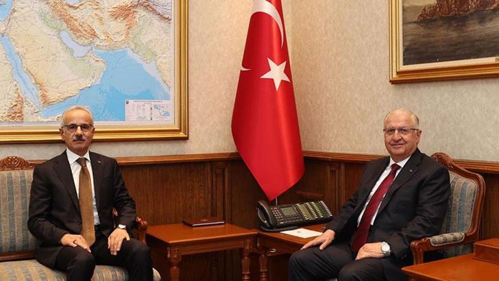 Bakan Uraloğlu Bakan Güler'i ziyaret etti