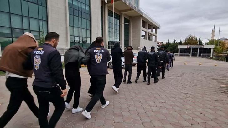 Kırıkkale merkezli 'yasa dışı bahis' operasyonunda 17 şüpheli adliyede