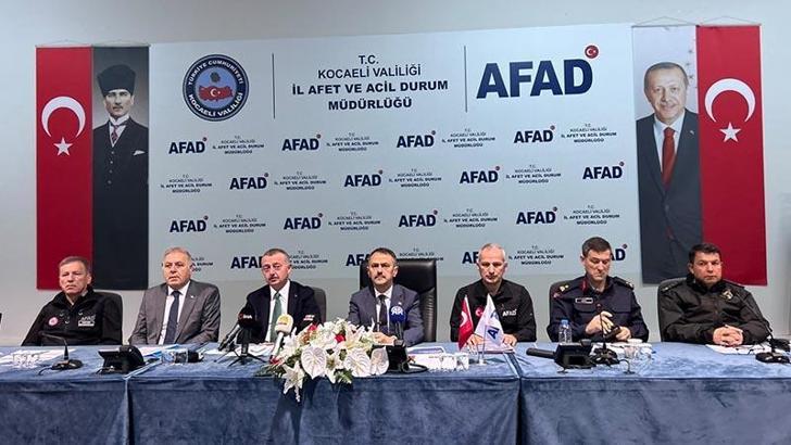 Kocaeli'de sele neden olan sağanakta 1900 olaya müdahale edildi, mahsur kalan 267 kişi kurtarıldı
