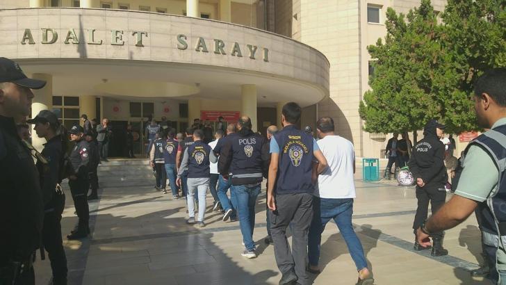 Şanlıurfa merkezli yasadışı bahis operasyonu; 22 gözaltı (2)