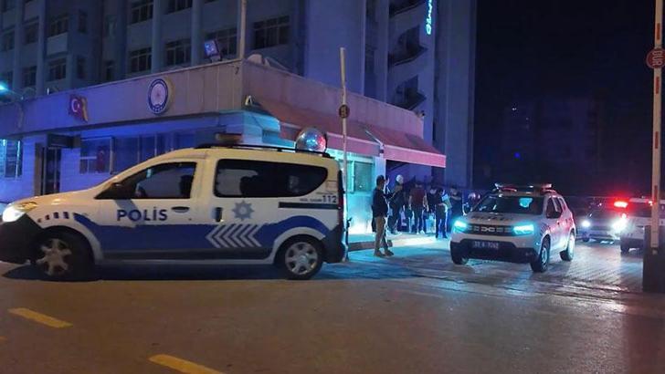 Mersin'de 'iş bulma ve yatırım' vaadiyle dolandırıcılığa 7 tutuklamahttps://cmseditor.dha.com.tr/#views/