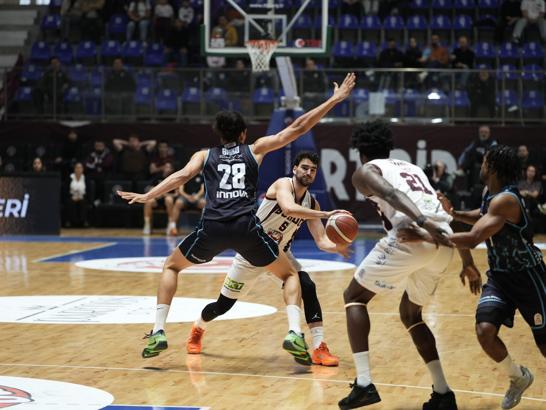 PizzaBulls Bordo Bandırma- Türk Telekom: 79-66