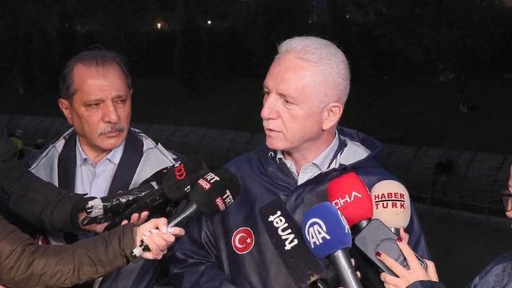 Vali Gül: Ayazağa'da bu akşam ve yarın itibarıyla yıkımlarımızın tamamını gerçekleştireceğiz