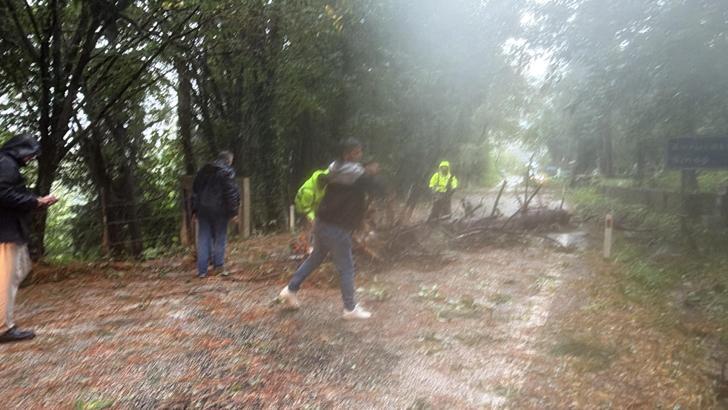 Bartın- Amasra'da fırtına; dalga boyu 6 metreye ulaştı (3)