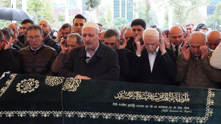 Ayazağa'daki selde hayatını kaybeden Turgut Dursun son yolculuğuna uğurlandı
