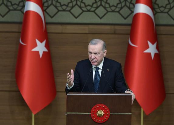 Cumhurbaşkanı Erdoğan: Bugün büyük bir mücadelenin tam göbeğindeyiz / Fotoğraflar