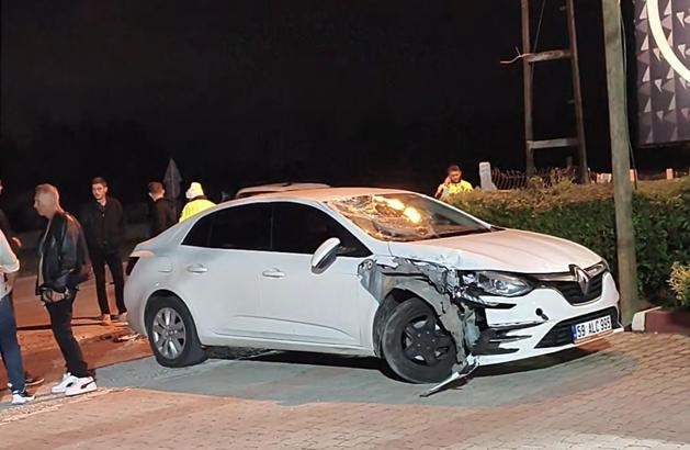 Saray'da otomobil ile motosiklet çarpıştı; 1 yaralı