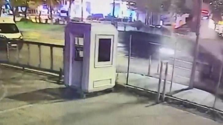 Beyoğlu’nda 5 aracın karıştığı zincirleme kaza kamerada; 3 yaralı: Sürücü 2.24 promil alkollü çıktı