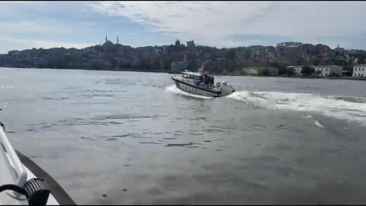 Haliç'te ceset bulundu -1