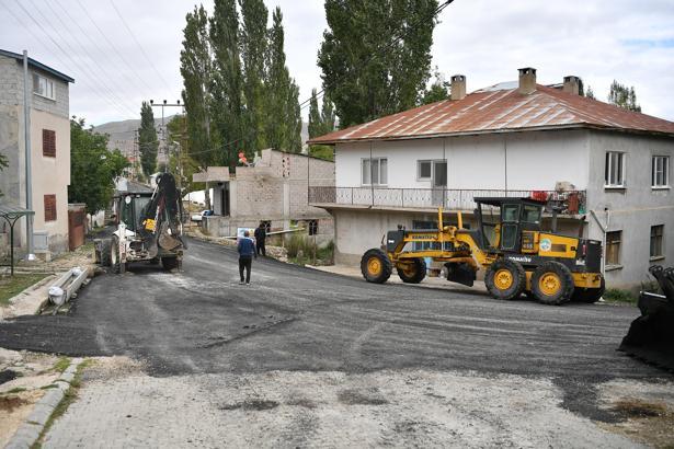 Büyükşehir Belediyesi’nden Sarız ilçesine ulaşım yatırımı
