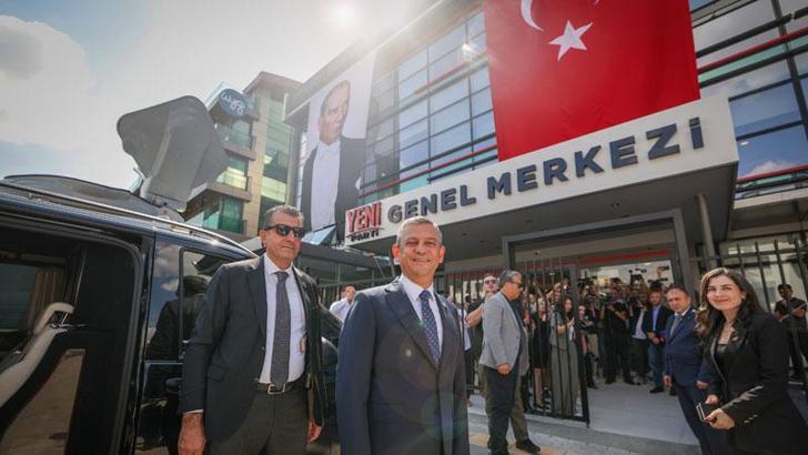 Yeni Parti'nin ismi değişmeyecek