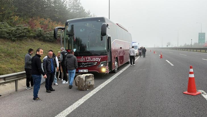 Otoyolda zincirleme kaza: 2 yaralı