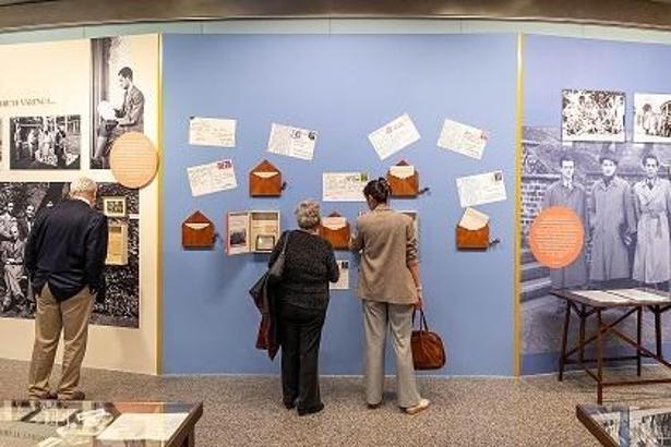 ‘Bir Neslin Yükselişi’ sergisi, İş Sanat Kibele Sanat Galerisi’nde açıldı