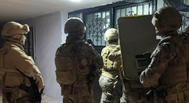 Batman merkezli 4 ilde uyuşturucu operasyonu: 17 tutuklama